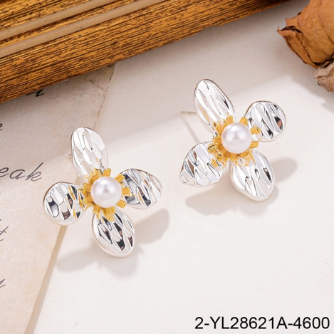 铜镀厚银珍珠花